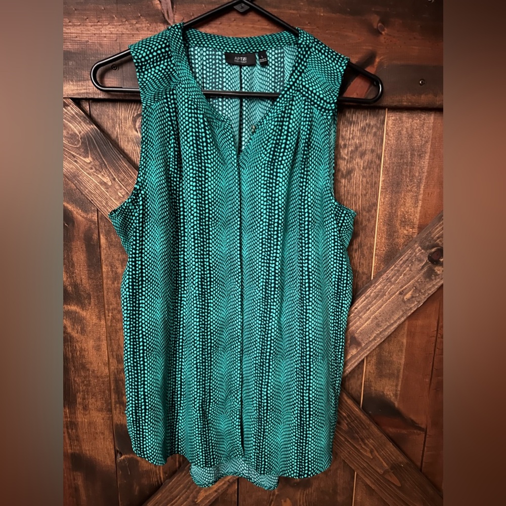 Women’s blouse